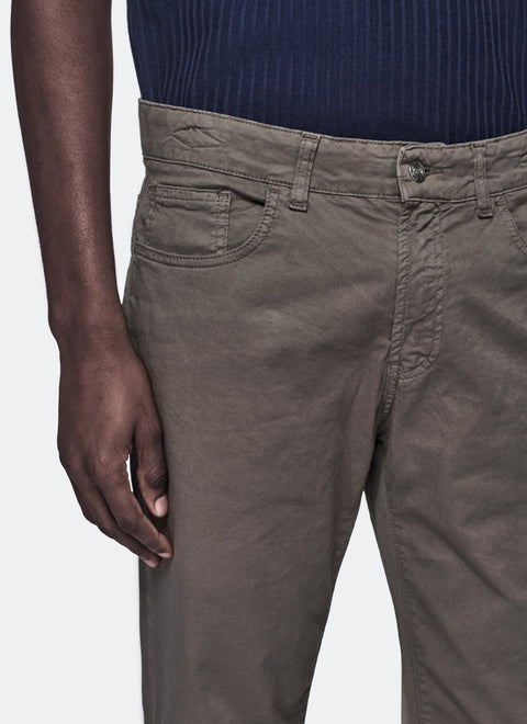 01606_10097_1|d3f51f397a701c419b0d7cebd382556f