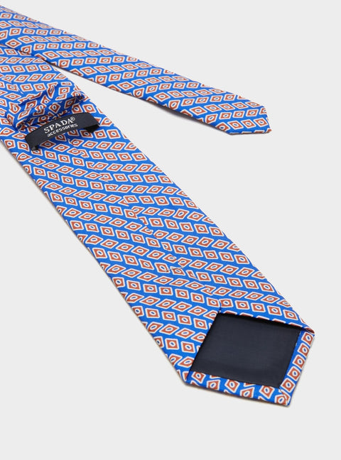 02003_556_0|b405d0df688882069651a25117ef3a32