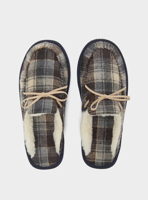 02065_10137_0|0e2fa6925c554c38f3740782aaf666e8