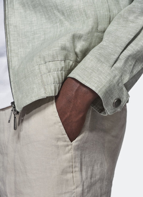 02138_8_2|1801a457d783904e7df3a8f86da7f342